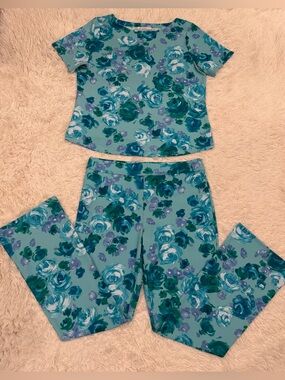 Isaac Mizrahi Live Pebble Knit 2-Piece Set Medium Baby Bell Pants & Top Floral